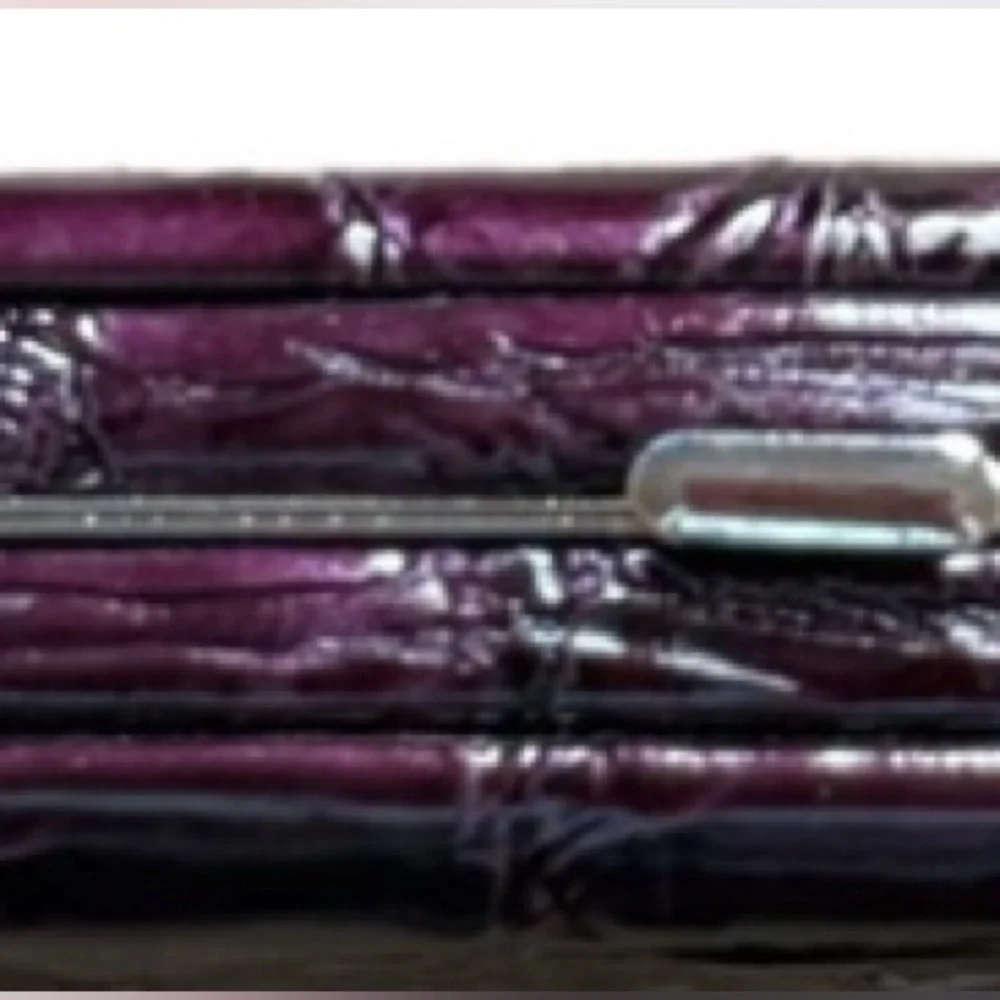 Elegant Purple Clutch New without tags Beautiful Condition Big Wallet/Clutch - Picture 4 of 6